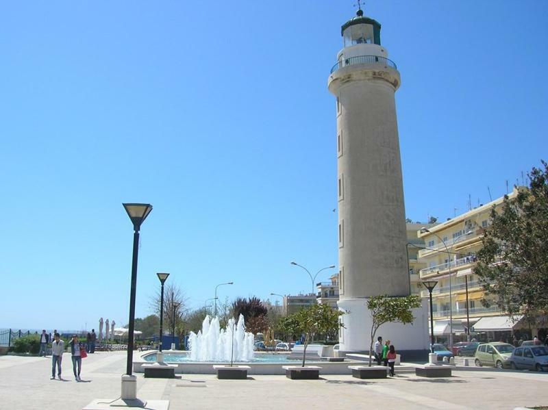 Amazing Apartment In The Center Alexandroupoli Bagian luar foto